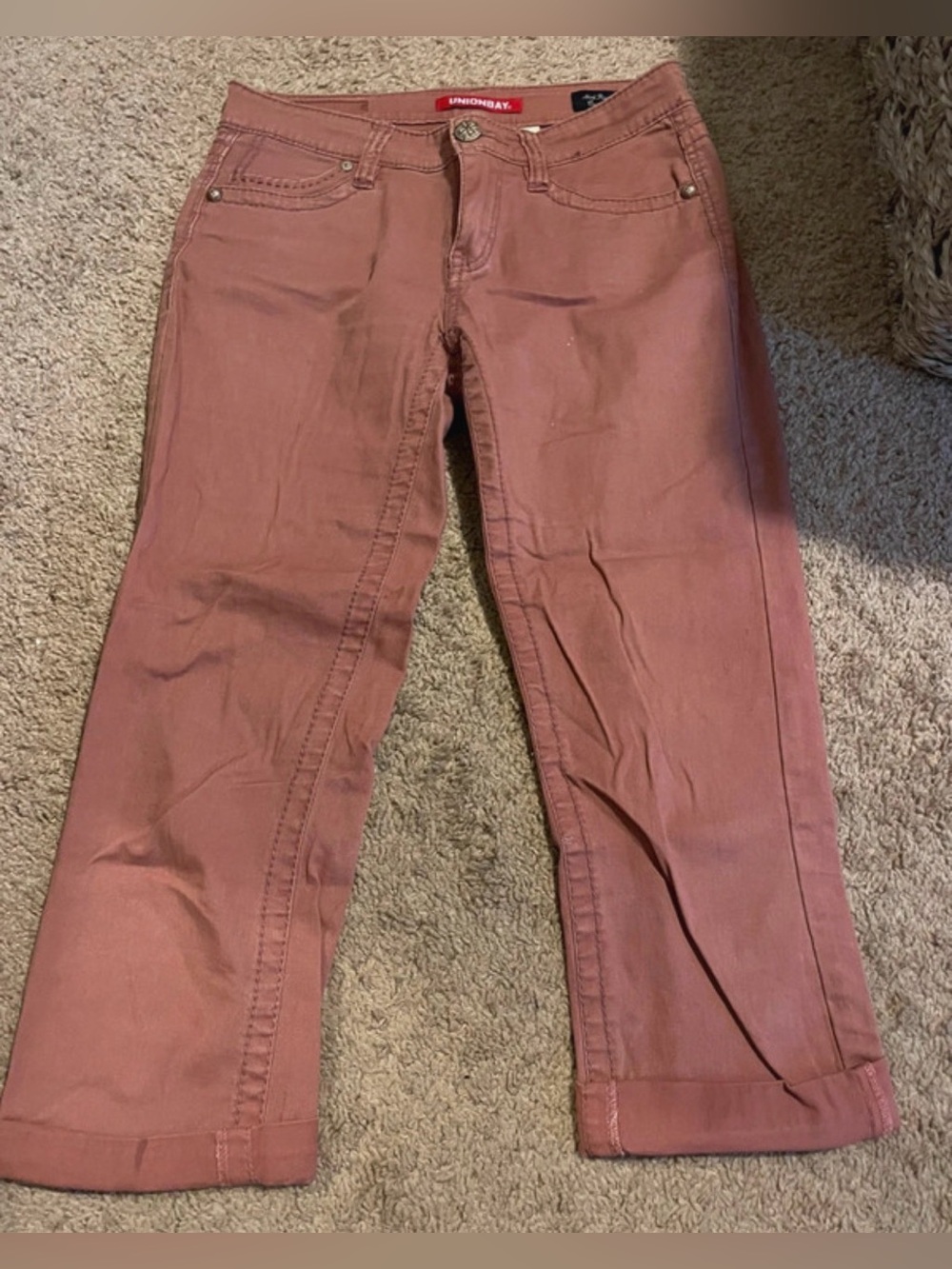 UNIONBAY Mid-Rise Crop Jeans in Mauve Pink